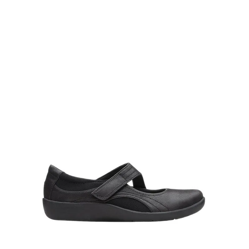 Sepatu flats wanita Sillian Bella warna hitam dari koleksi Joy368